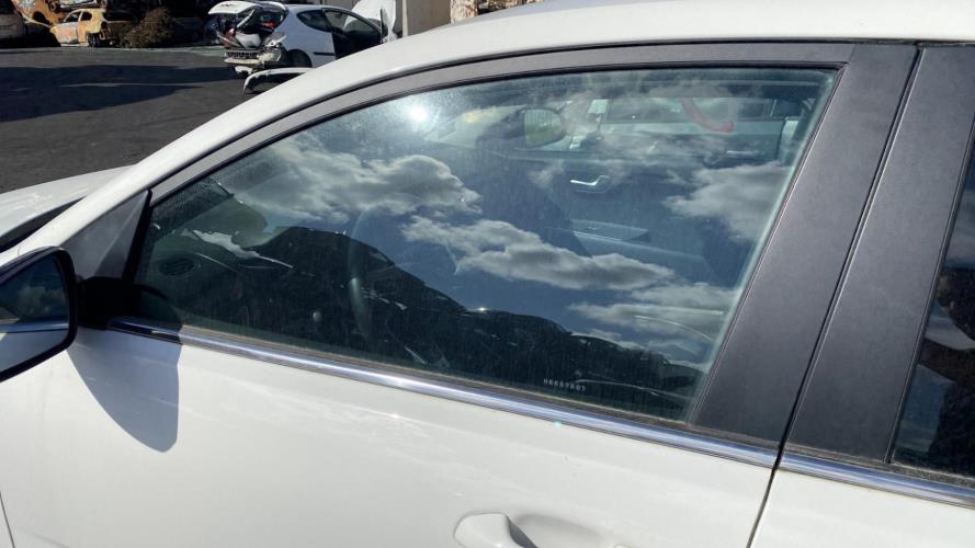 Image Vitre avant gauche - KIA RIO 4