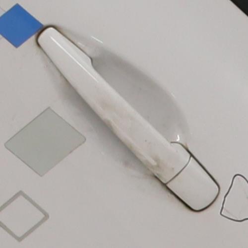 Image Poignee porte arriere gauche - PEUGEOT 208 1