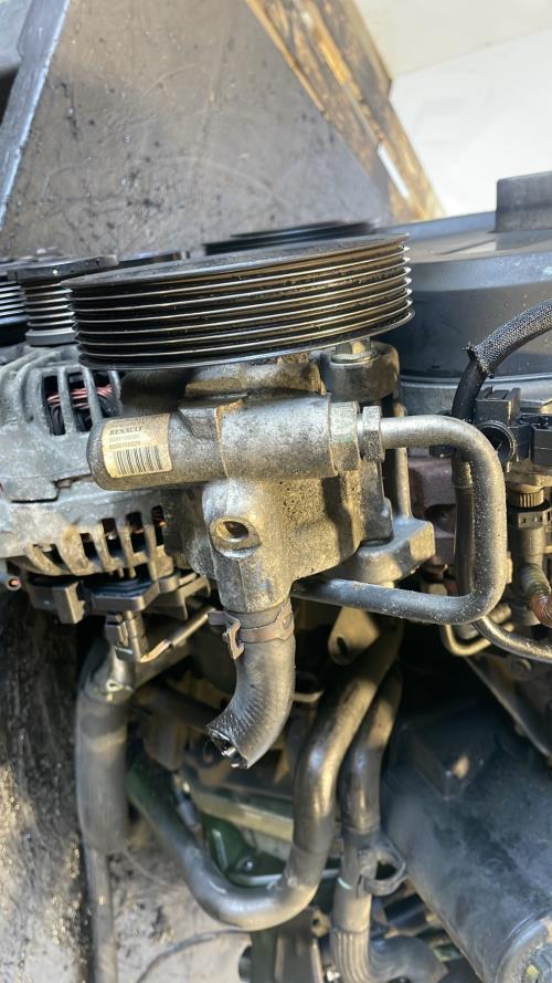Image Pompe de direction - RENAULT LAGUNA 2