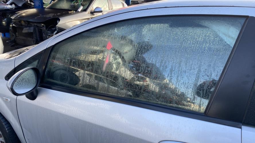 Image Retroviseur gauche - FIAT PUNTO EVO 3