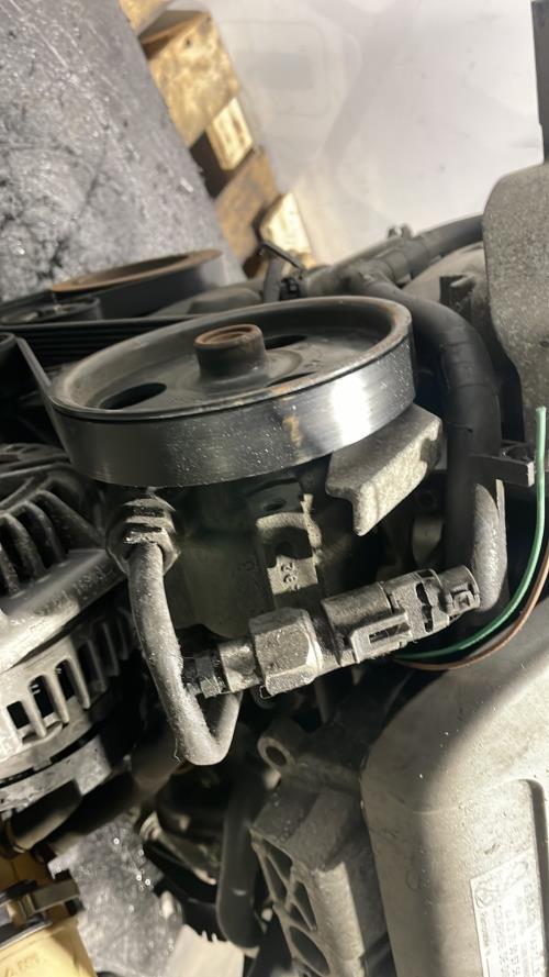 Image Pompe de direction - RENAULT SCENIC 1