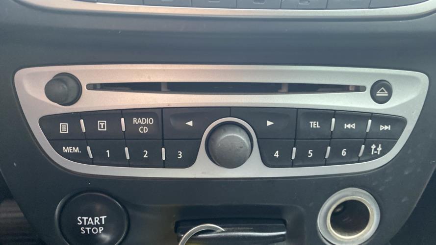 Image Autoradio d'origine - RENAULT MEGANE 3