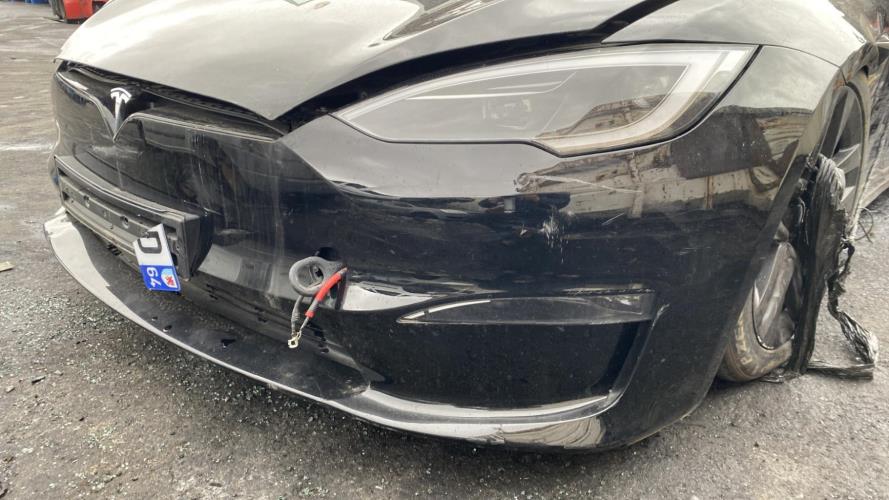 Image Anti brouillard gauche (feux) - TESLA MODEL S 5YJS