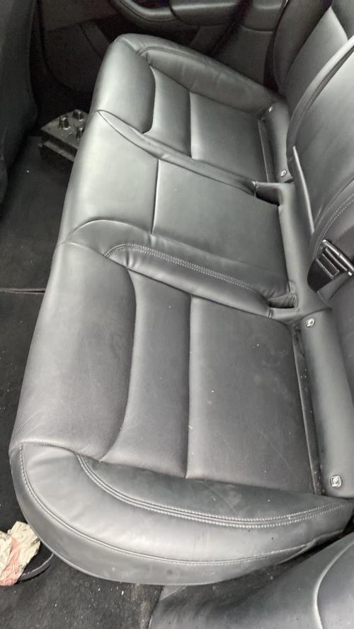 Image Banquette arriere - TESLA MODEL S 5YJS