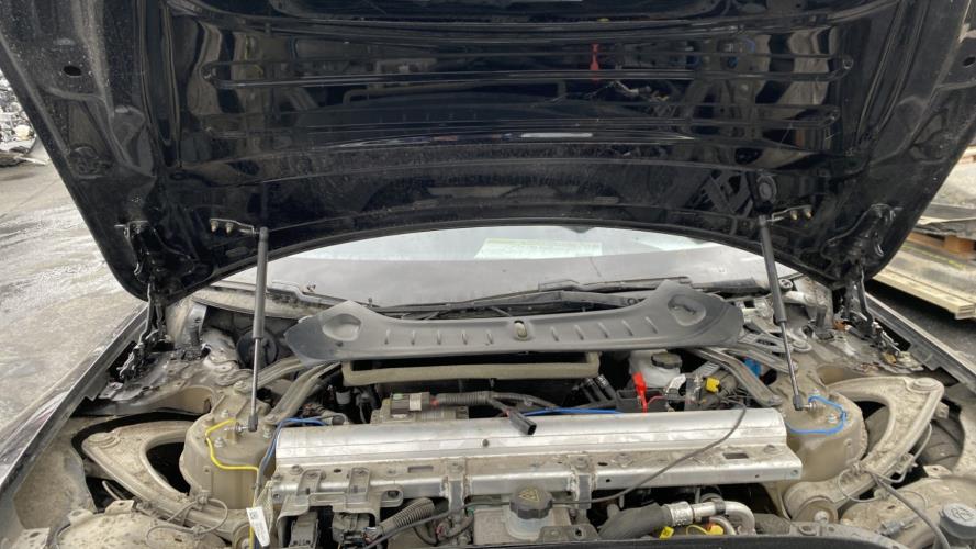 Image Verin de capot - TESLA MODEL S 5YJS