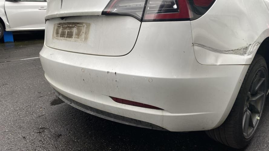 Image Pare choc arriere - TESLA MODEL 3 5YJ3