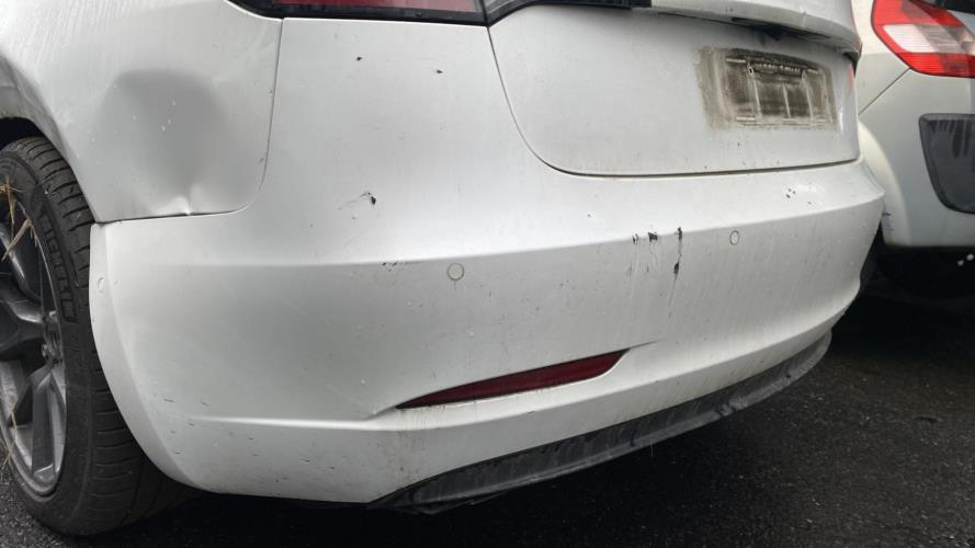 Image Pare choc arriere - TESLA MODEL 3 5YJ3