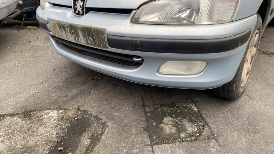 Image Pare choc avant - PEUGEOT 106