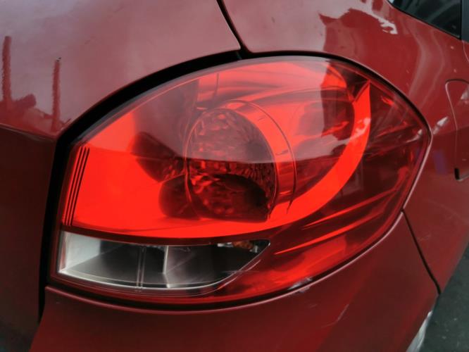 Image Platine feu arriere droit - RENAULT CLIO 3