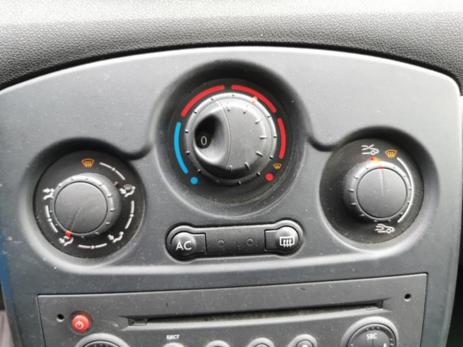 Image Commande chauffage - RENAULT CLIO 3