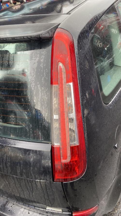 Image Feu arriere principal droit (feux) - FORD C-MAX 1