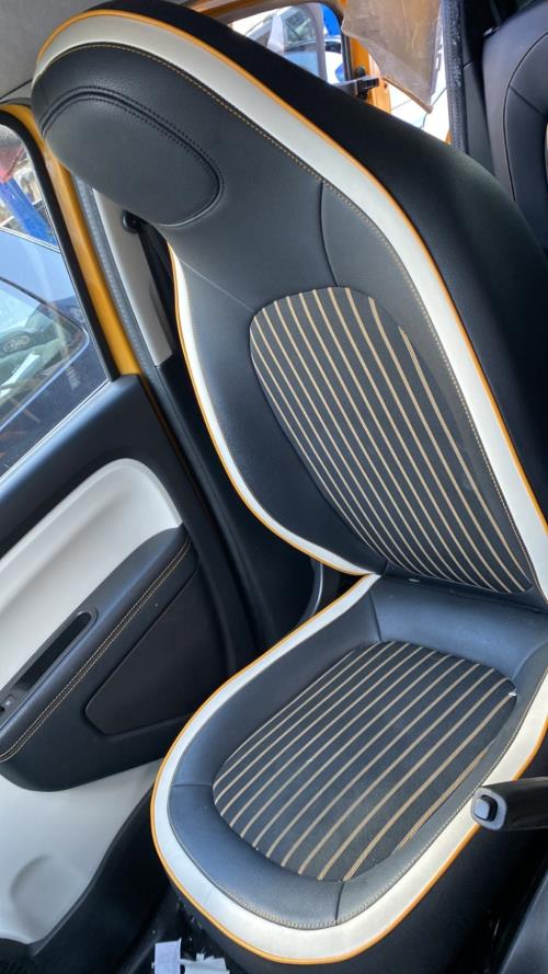 Image Siege avant droit - RENAULT TWINGO 3