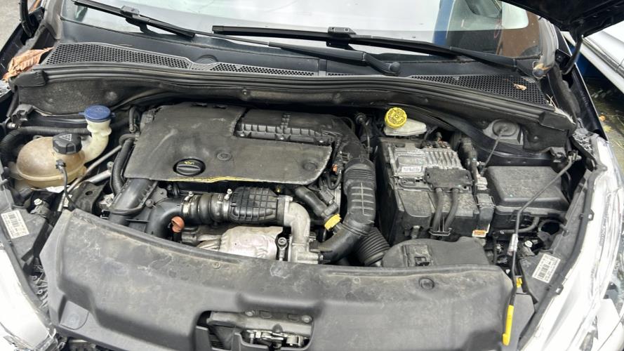 Image Moteur - PEUGEOT 208 1