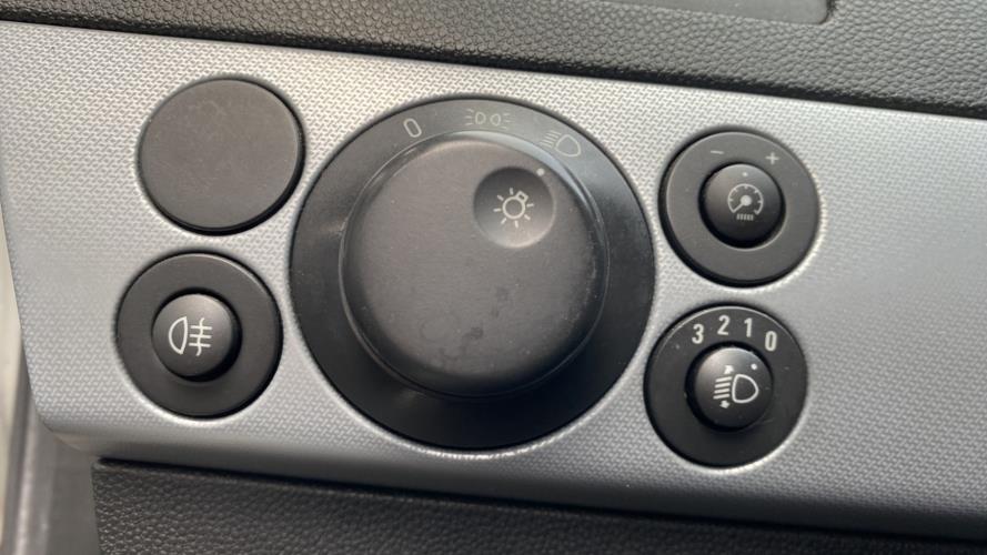 Image Commande de phare - OPEL ASTRA H