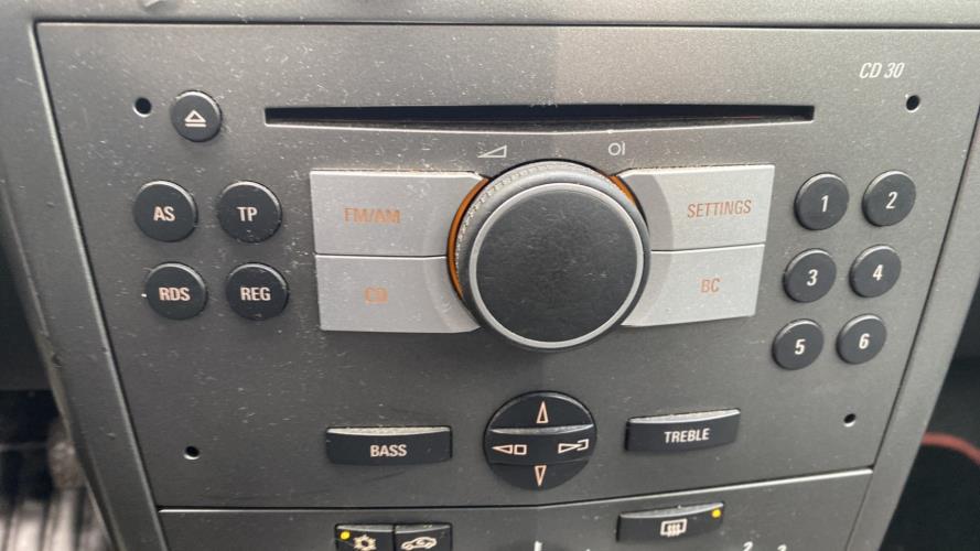 Image Autoradio d'origine - OPEL ASTRA H