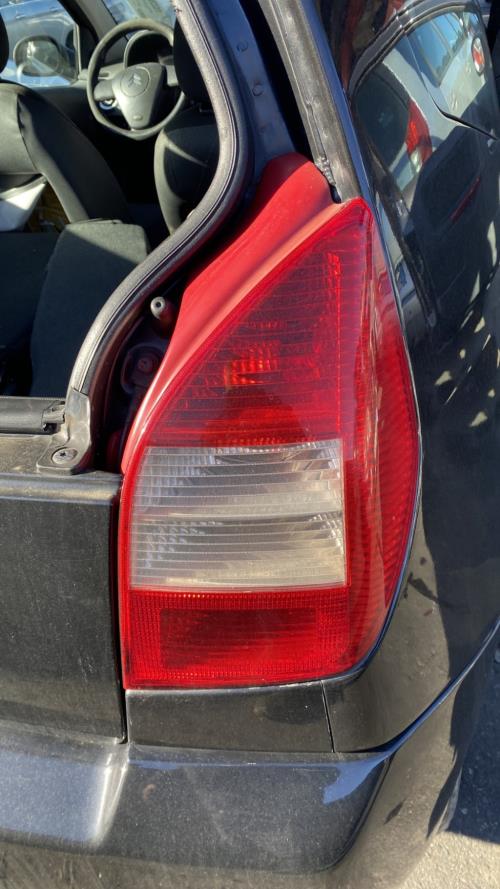 Image Feu arriere principal droit (feux) - CITROEN C2