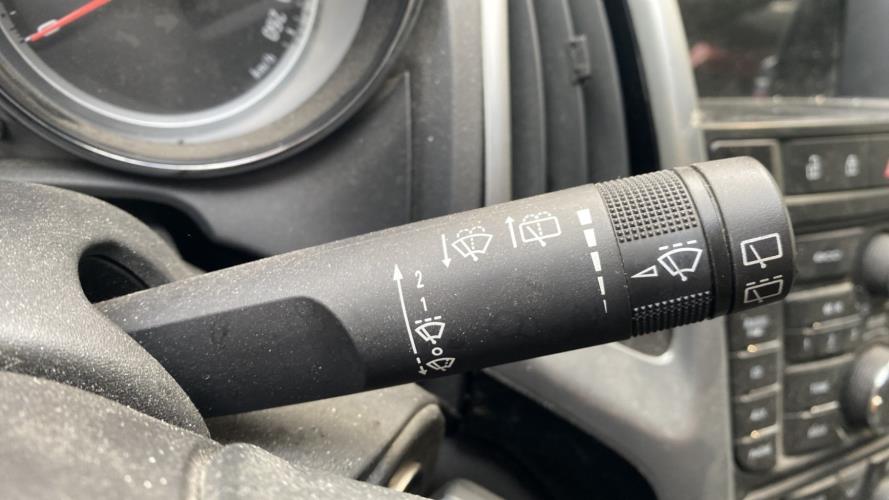 Image Com (Bloc Contacteur Tournant+Commodo Essuie Glace+Commodo Phare) - OPEL ASTRA J