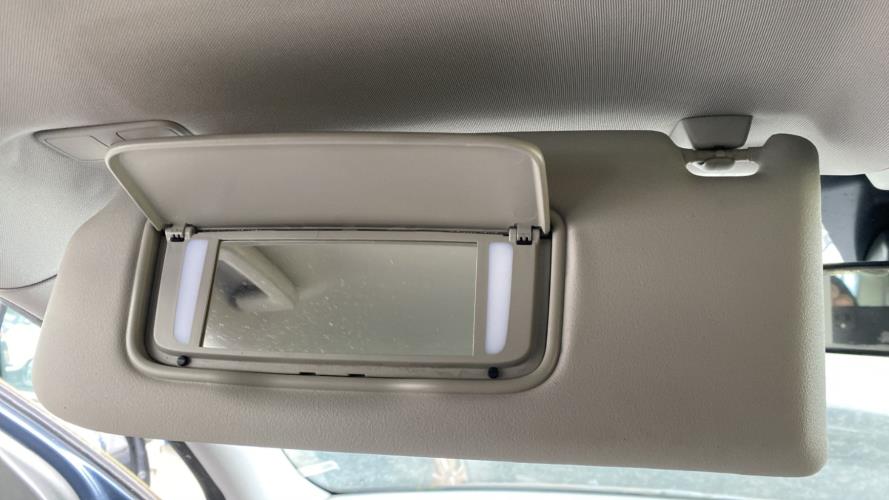 Image Pare soleil gauche - VOLVO V 50