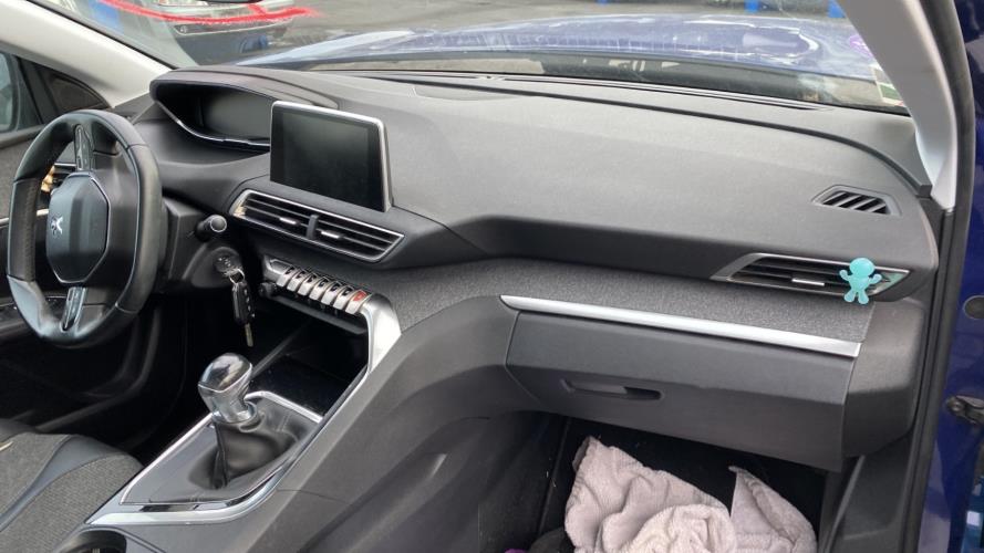 Image Volant - PEUGEOT 3008 2