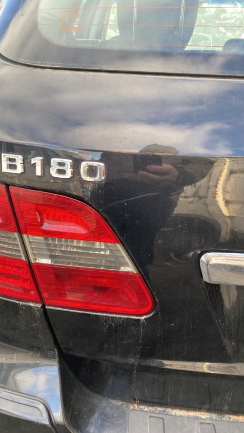 Image Feu arriere secondaire gauche (feux) - MERCEDES CLASSE B 245