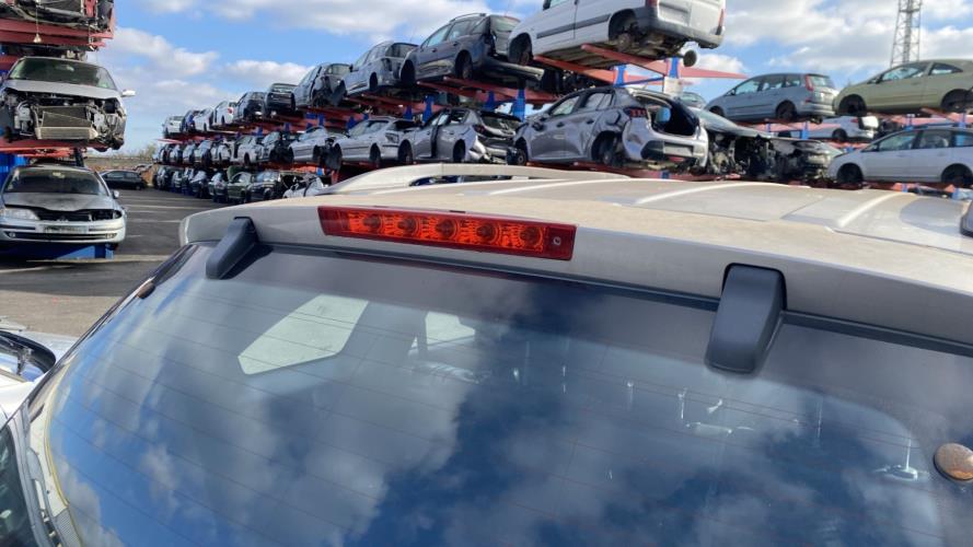 Image Feu arriere stop central - CHEVROLET CAPTIVA