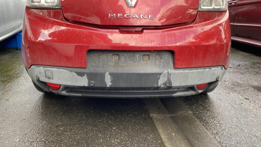 Image Pare choc arriere - RENAULT MEGANE 3