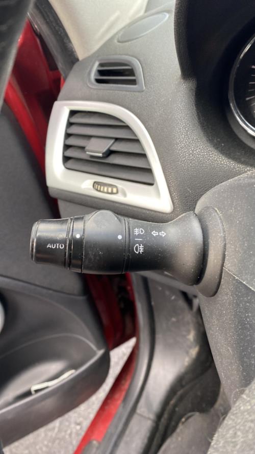 Image Com (Bloc Contacteur Tournant+Commodo Essuie Glace+Commodo Phare) - RENAULT MEGANE 3