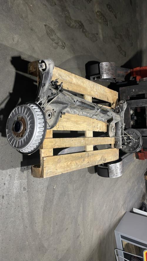 Image Essieu arriere - RENAULT CLIO 5