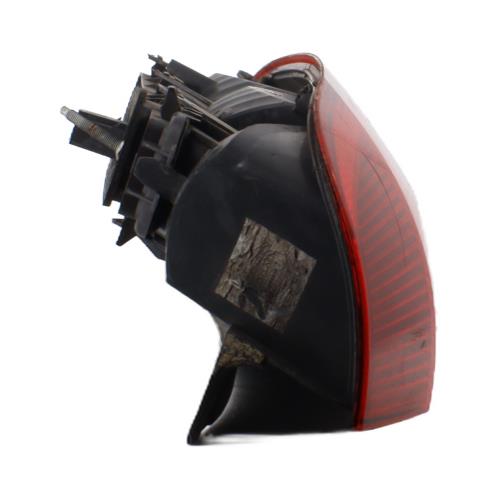 Image Feu arriere principal gauche (feux) - FORD FIESTA 5