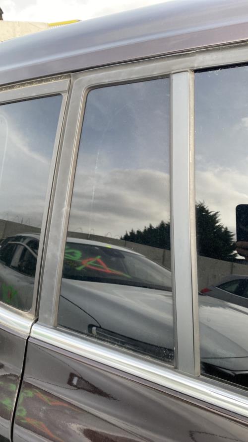 Image Custode arriere droit (porte) - OPEL ZAFIRA TOURER C