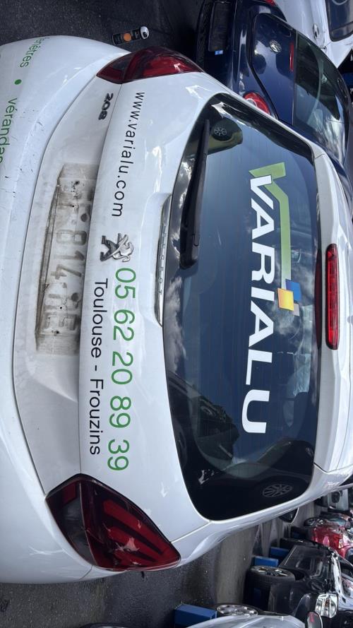 Image Malle/Hayon arriere - PEUGEOT 208 1