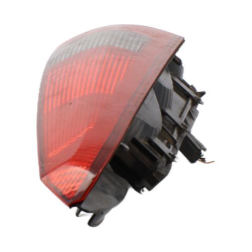 Image Feu arriere principal gauche (feux) - FORD FIESTA 5