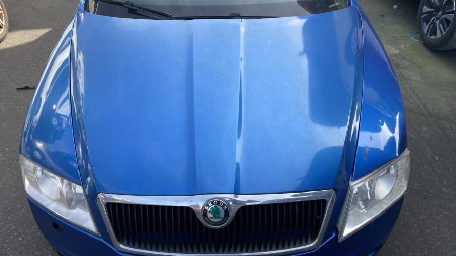 Image Capot - SKODA OCTAVIA 2