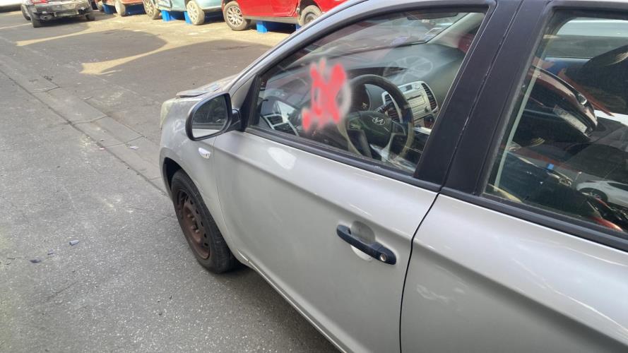 Image Porte avant gauche - HYUNDAI I 20 1