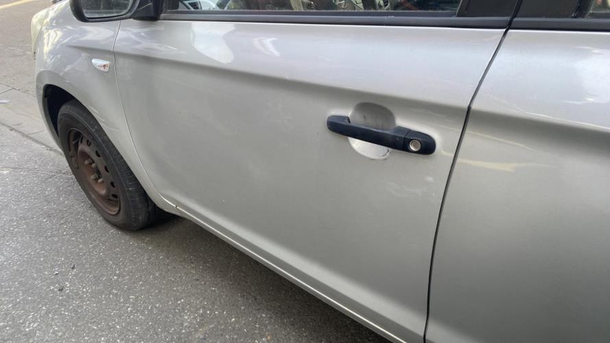 Image Porte avant gauche - HYUNDAI I 20 1