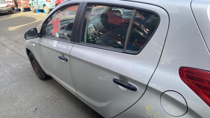 Image Porte arriere gauche - HYUNDAI I 20 1