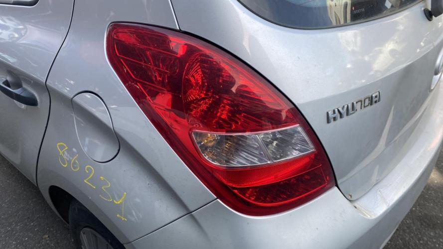 Image Feu arriere principal gauche (feux) - HYUNDAI I 20 1