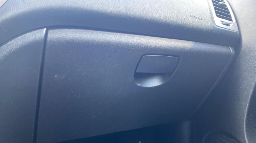 Image Boite a gants - HYUNDAI I 20 1