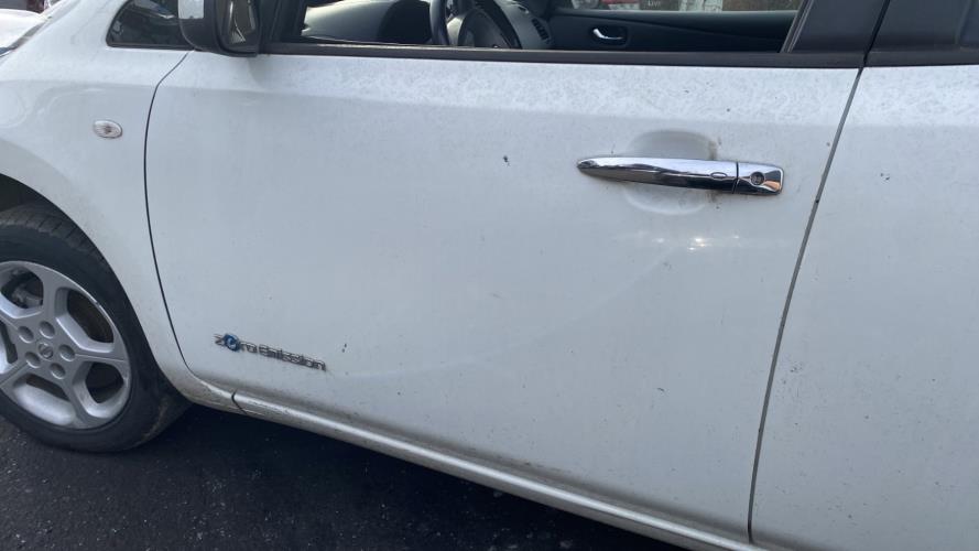 Image Poignee porte avant gauche - NISSAN LEAF 1