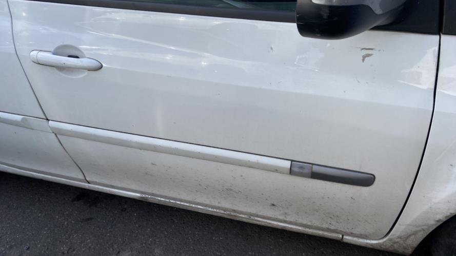 Image Porte avant droit - RENAULT CLIO 3