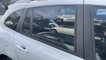 Pièce Auto