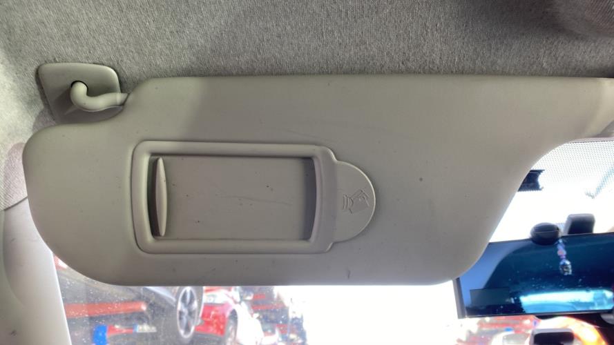 Image Pare soleil gauche - RENAULT CLIO 3