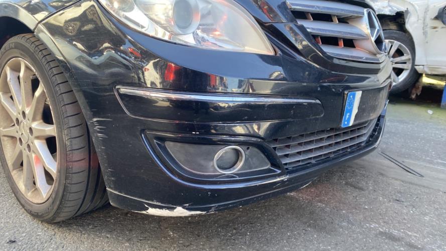 Image Pare choc avant - MERCEDES CLASSE B 245