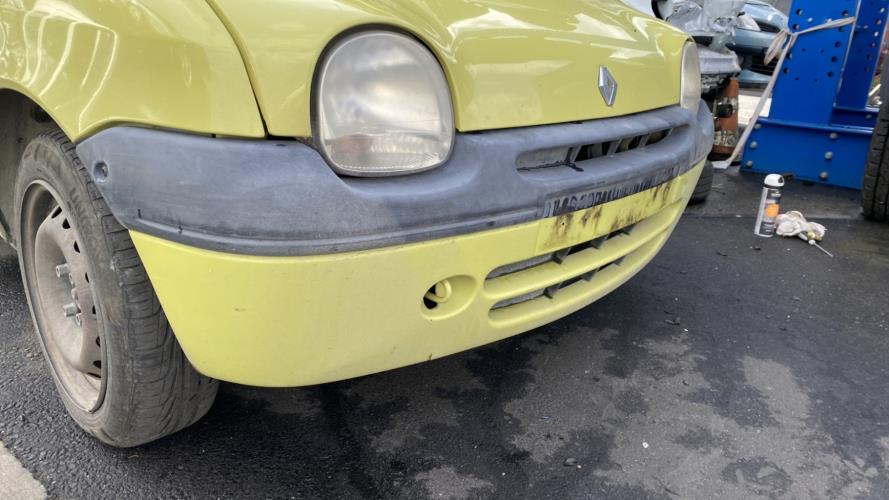 Image Pare choc avant - RENAULT TWINGO 1