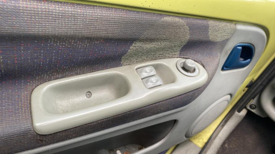 Image Commande retroviseurs - RENAULT TWINGO 1
