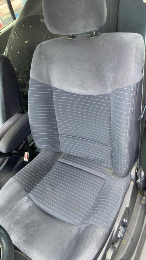 Image Siege avant gauche - RENAULT GRAND ESPACE 4