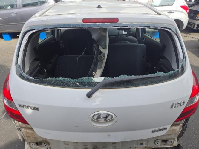 Image Feu arriere principal gauche (feux) - HYUNDAI I 20 1