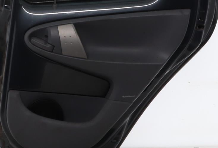 Image Poignee porte arriere droit - TOYOTA AYGO 1