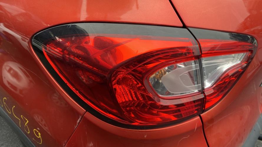 Image Feu arriere principal gauche (feux) - RENAULT CAPTUR 1