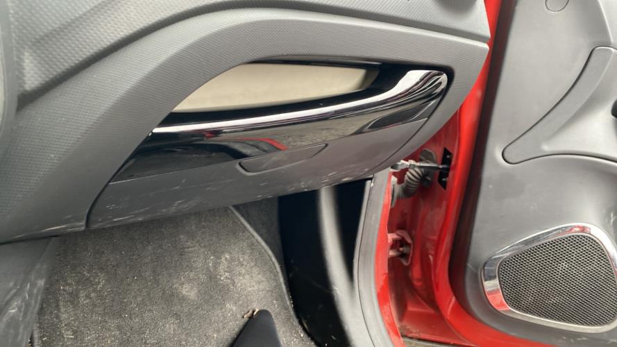 Image Boite a gants - RENAULT CAPTUR 1